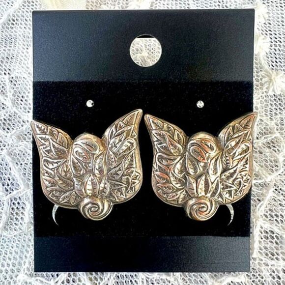 Vintage Antique Art Nouveau Unique Eagle Earrings Screw Back - Picture 1 of 8